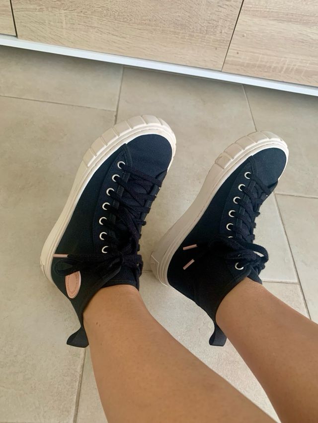 Zapatillas Victoria Abril Negras T.38