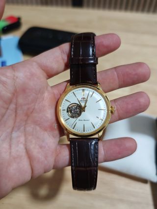 Reloj Orient Bambino Open Heart Dorado/Marrón