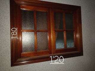 Puerta de aluminio con cristal y puertas balconera