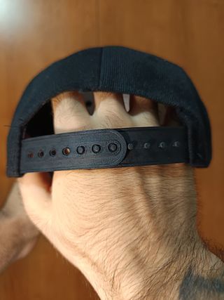 Gorra LA original broche strapback.