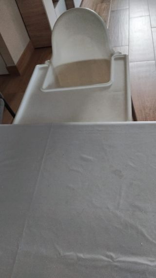 Trona infantil IKEA