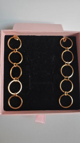 Pendientes largos dorados eslabones circulares