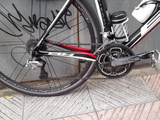 Bicicleta BH Prisma manillar recto 