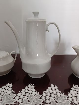 Juego café porcelana blanca 3 piezas vintage