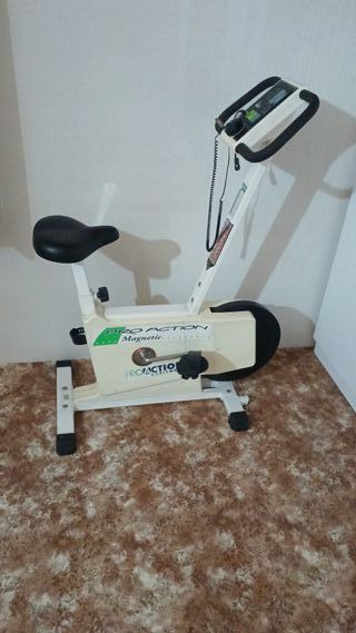 Bicicleta Estática con Monitor
