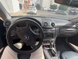 Mercedes-Benz CLK 2005