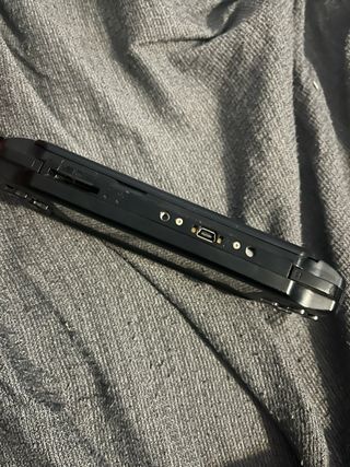 PSP Sony Negra con Cargador