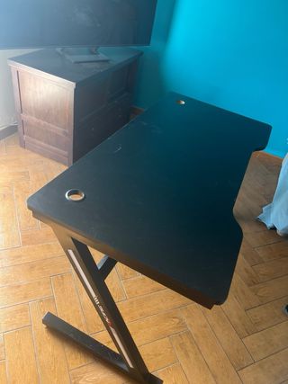 Mesa Gaming Negra