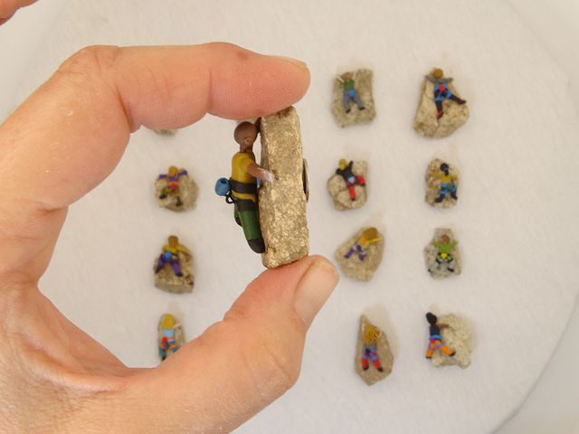 Imán Mini Escalador en Piedra Natural