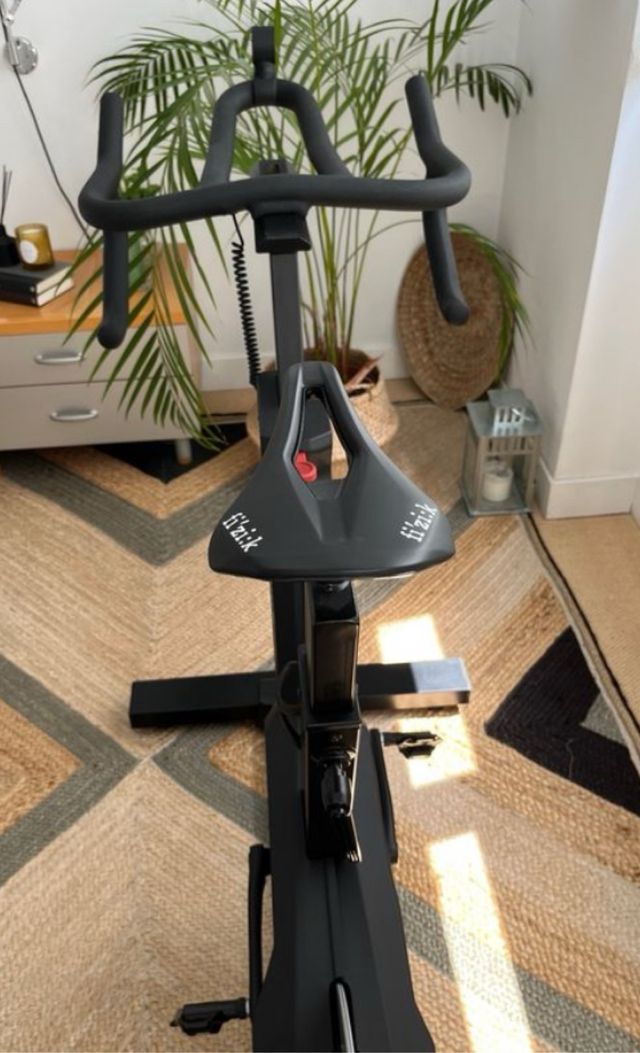 Bicicleta Estática Zycle Smart Bike