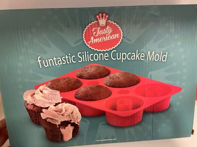 Molde para Cupcakes Tasty American Rojo