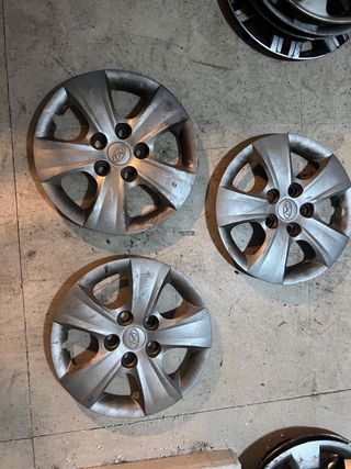 3 Tapacubos Hyundai 15 Originales