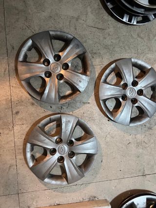 3 Tapacubos Hyundai 15 Originales