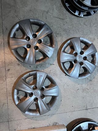 3 Tapacubos Hyundai 15 Originales