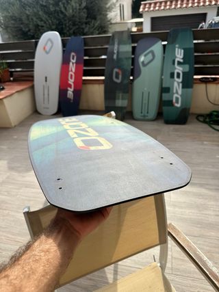 Tavola da kitesurf Ozone Base V2 137x41cm