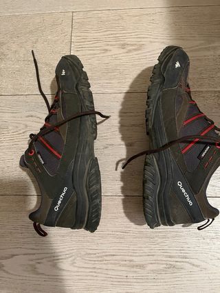 Botas de montaña Quechua marrones. talla 41