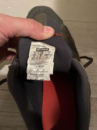 Botas de montaña Quechua marrones. talla 41