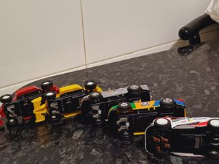 Scalextric 5 cochés