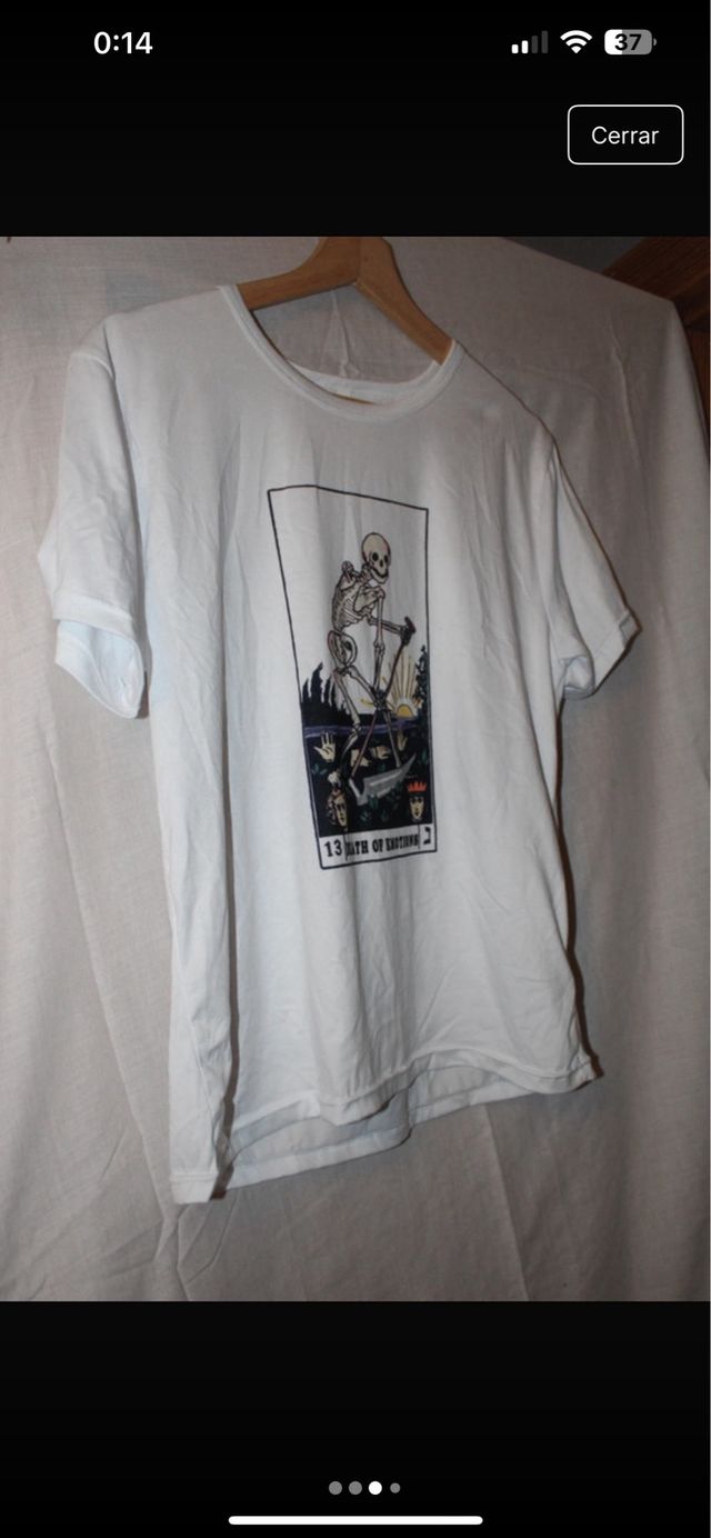 Camiseta Shein Blanca Estampada