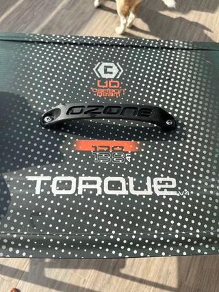 Tavola da kitesurf Ozone Torque V4 138x42cm anno 2025