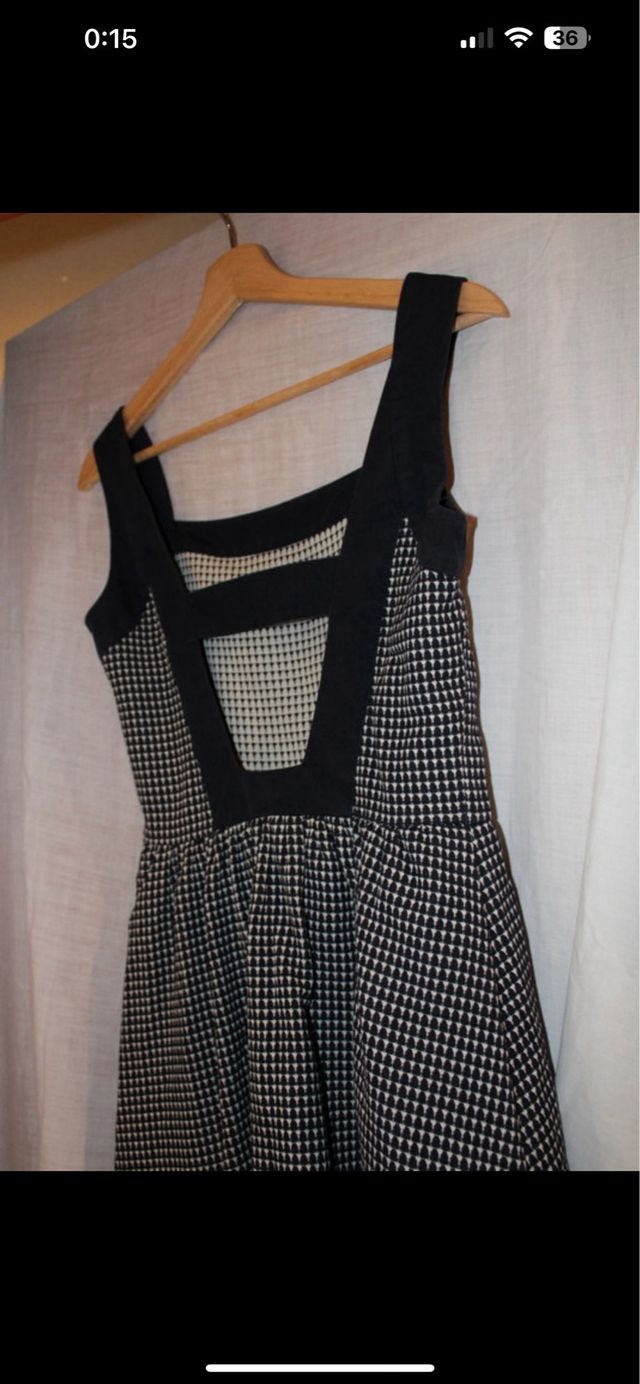 Vestido cuadros blanco y azul marino