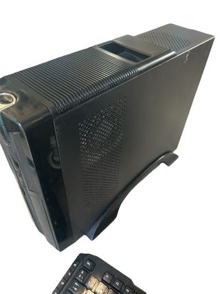 Ordenador Asus NOX con Monitor y Accesorios