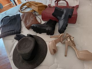 Bolsos y Zapatos de Mujer