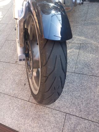 Hyosung Aquila GV650 2006