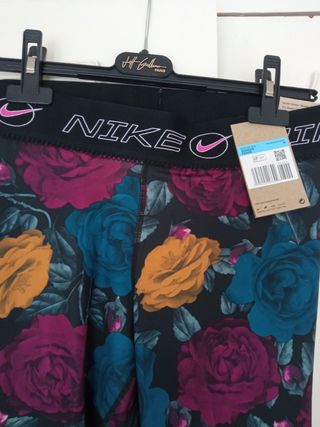Leggings Nike Mujer Talla M con etiqueta 