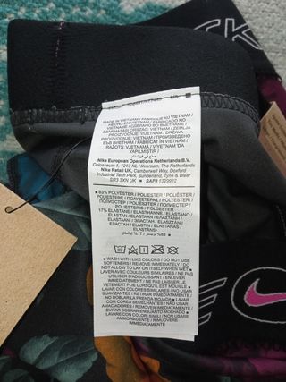 Leggings Nike Mujer Talla M con etiqueta 
