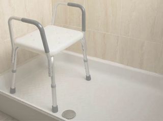 Silla de ducha con asas