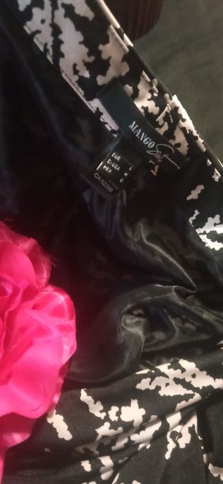 Vestido negro y blanco para evento