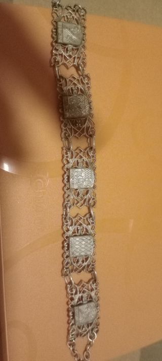 Bracciale vintage con stemmi