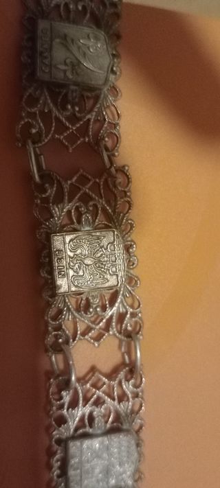 Bracciale vintage con stemmi