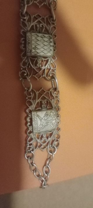 Bracciale vintage con stemmi