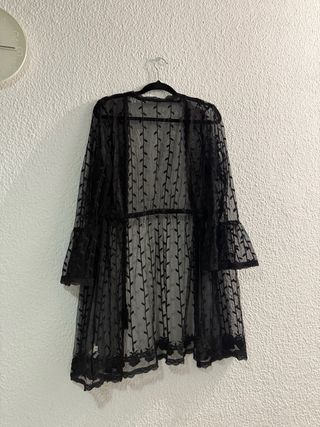 Playera de encaje negro nuevo