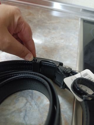 Cinturón Negro Hebilla Automática