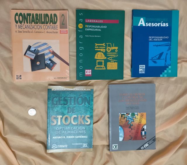 Lote de 5 libros empresariales. Ver.