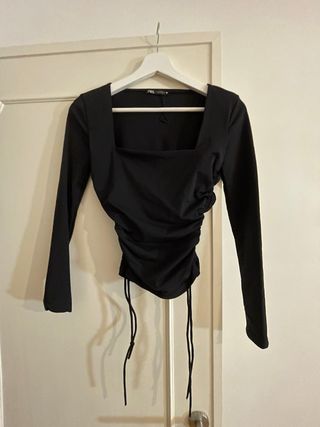 Camisola Zara preta, nunca usada