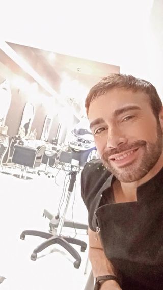 ✂️ Peluquero a domicilio en Málaga – Profesional