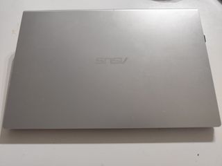 Portátil ASUS Core i3 Gris