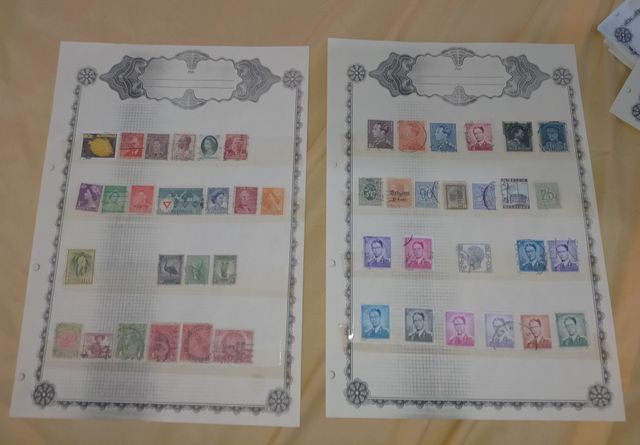 Lote de filatelia a identificar.