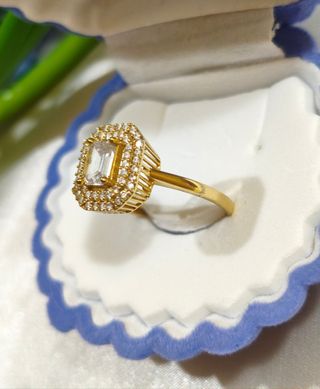 Anillo Princess de oro amarillo macizo de 18k