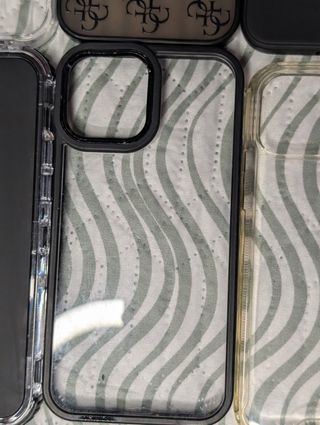 FUNDAS GUESS IPHONE 12 / 12 PRO
