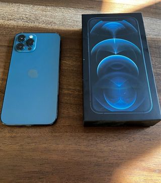 iPhone 12 Pro Max Azul