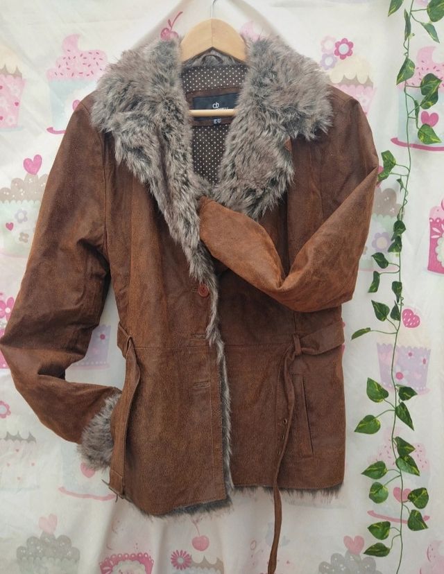 Abrigo de piel y borreguito / pelitos talla 46