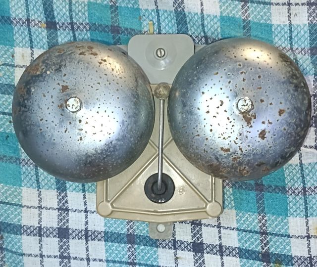 Antiguo timbre de campana Andisa. 1985.