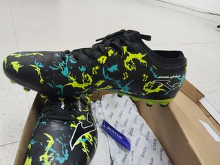 Botas de fútbol Joma