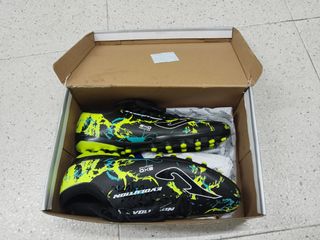 Botas de fútbol Joma