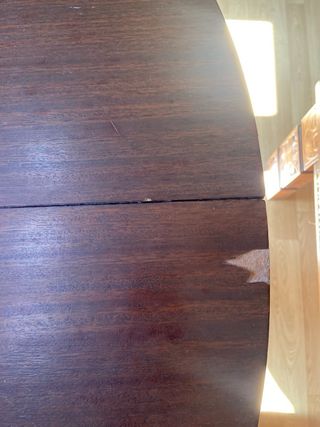 Mesa de comedor extensible de madera
